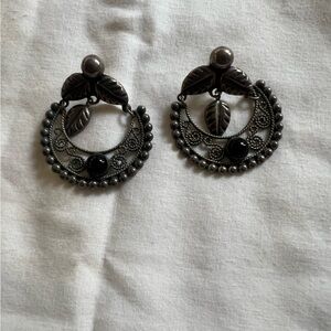 Vintage Elegant Black and Sterling Silver Leaf Dangle Earrings